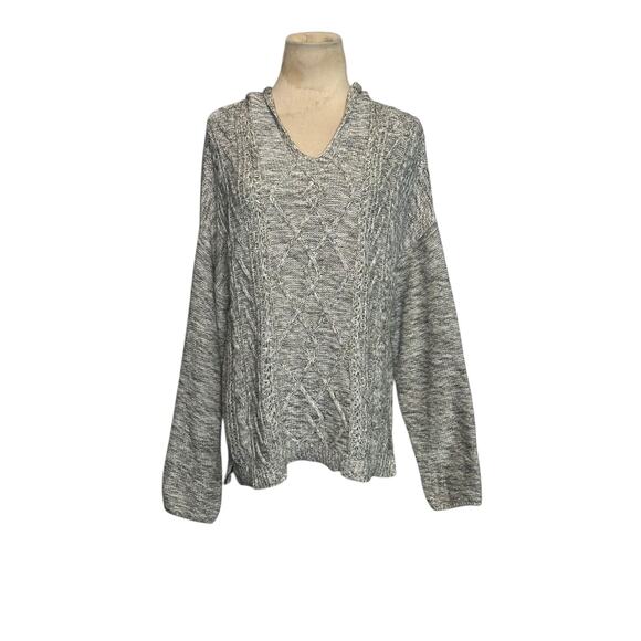 Gray knit long sleeves hoodie sweater size large - Picture 5 of 15